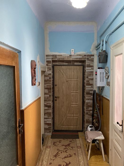 Продаж частини будинку