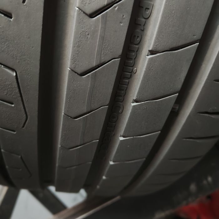 255/45/18 XL Sprzedam parę opon letnich Continental z 2024 roku