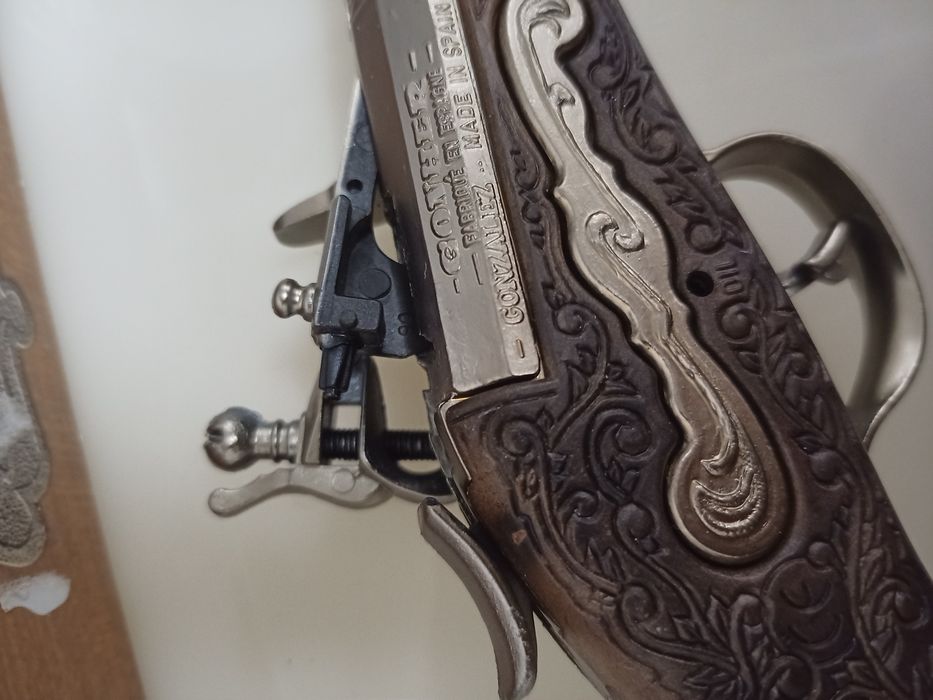 Antigas Pistolas Fulminantes cowboy