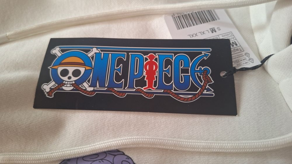 Новая Худди Luffy из one piece Италия