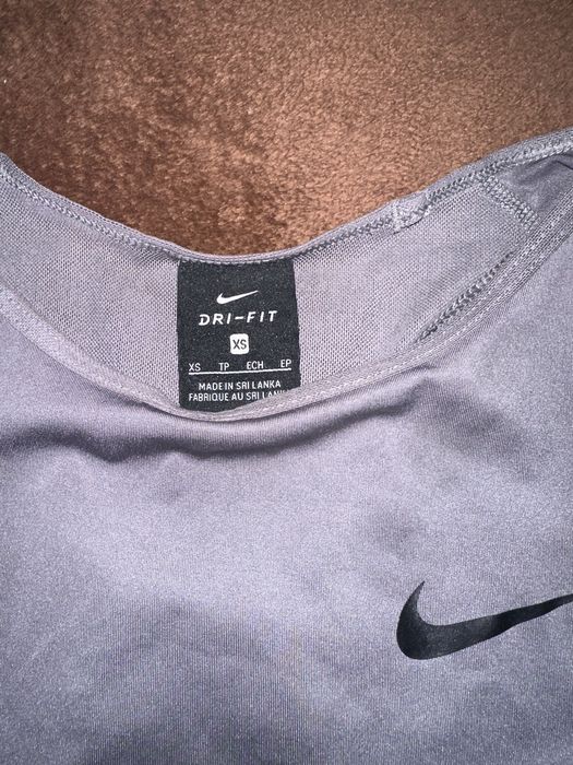 спортивний топ nike pro xs dri fit