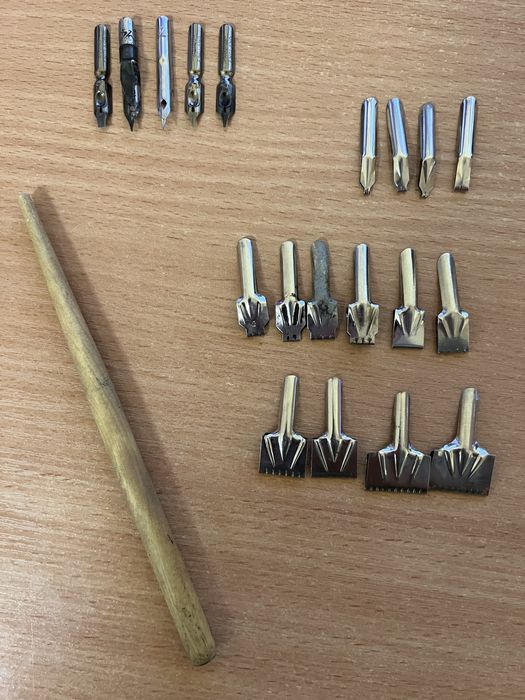 Перья плакатные, перодержатель