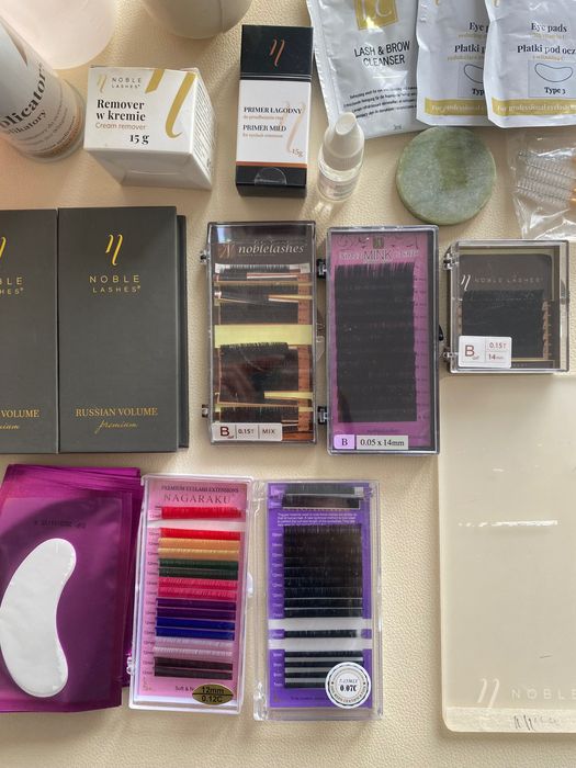 Łóżko kosmetyczne do masażu do przedłużania rzęs i zestaw