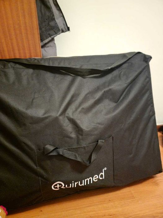 Marquesa de atendimento retrátil