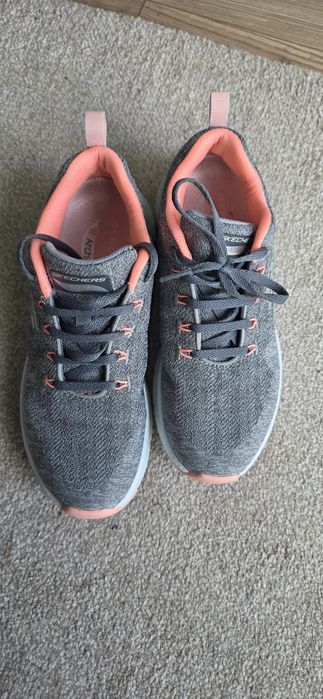 Skechers  Arch Fit жіночі кросівки