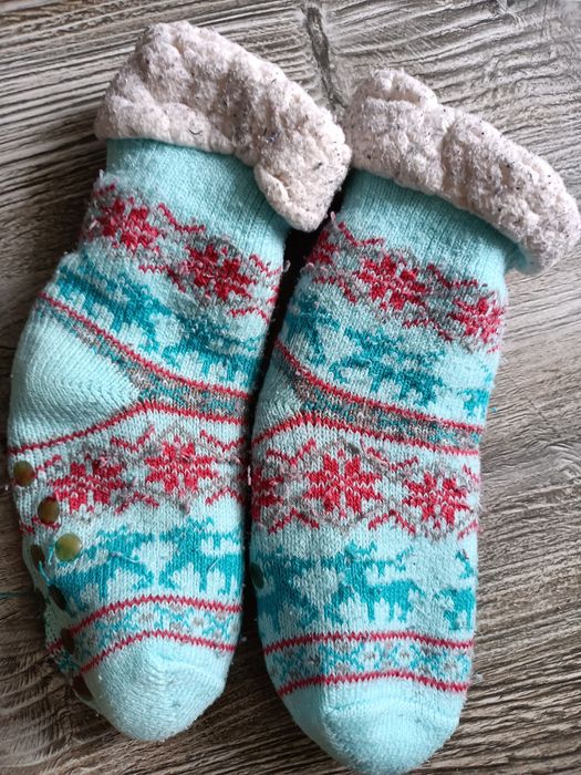 Skarpetki dziecięce ABS ocieplane jak za darmo