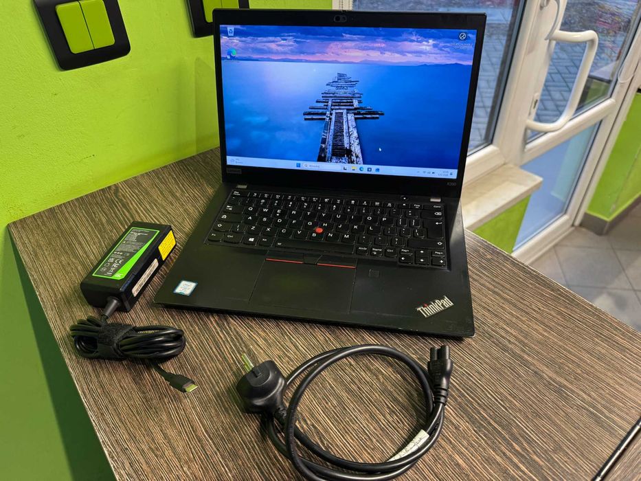 Laptop Lenovo X390 i7-8665/16GB/256GB SSD Dotykowy