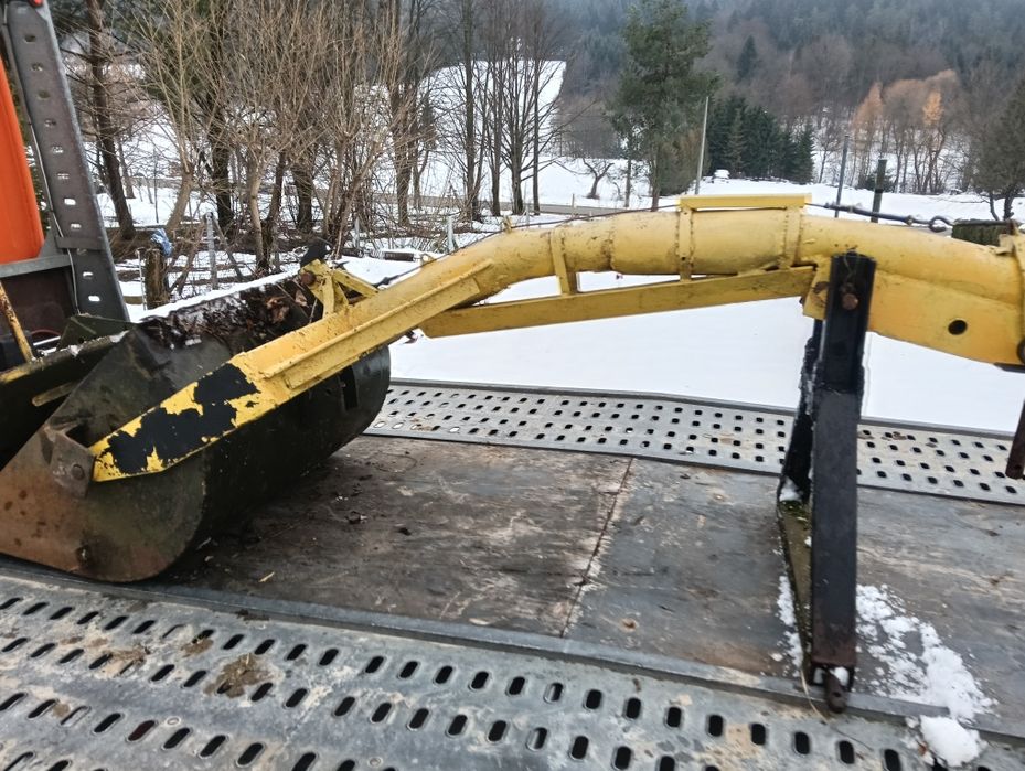 Ładowacz na Tył Tur Tylny Ursus C330 C360 Władimirec Łyzka Widły Zetor