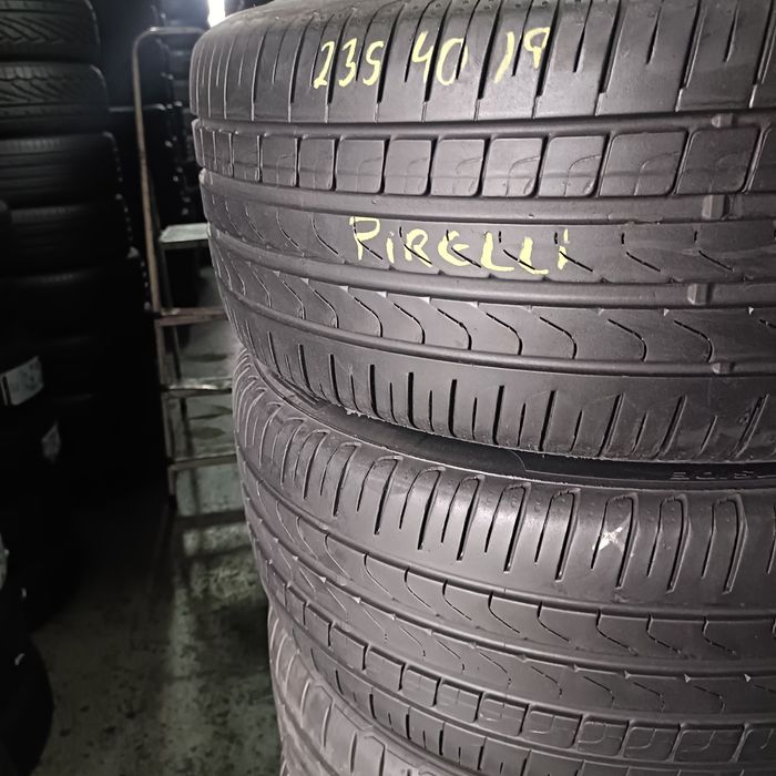 Pneus  235/40/19 (elétrico)