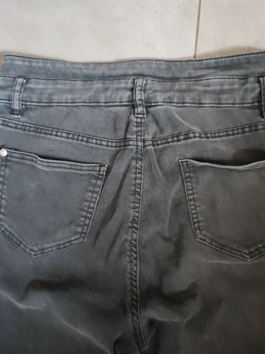 Spodnie damskie jeansy