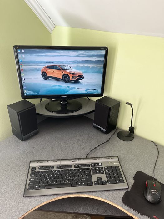 Компютер для роботи та ігор