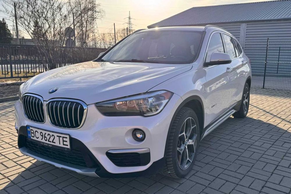 Продам авто BMW X1, 2017, Xdrive