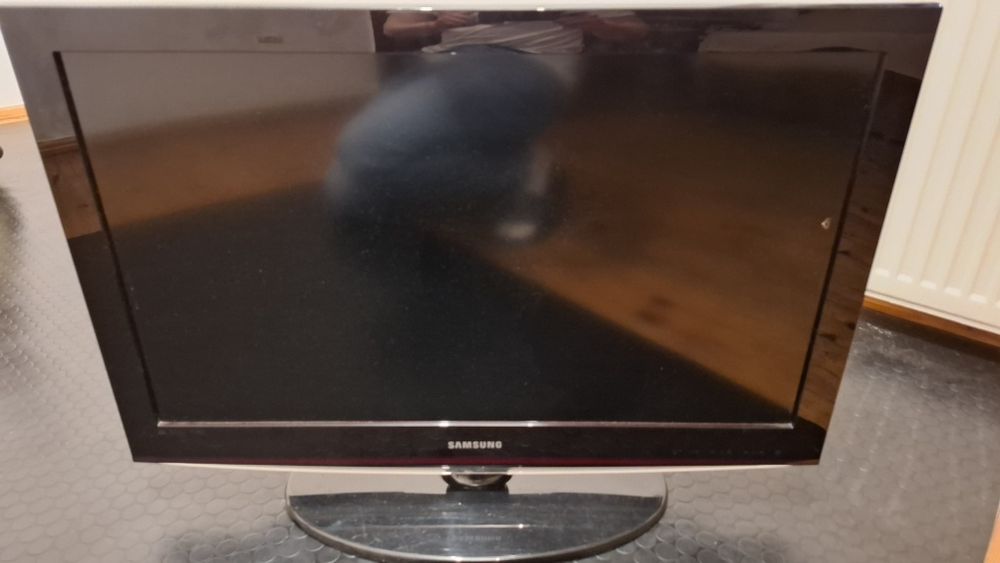 Telewizor samsung 32 cale stan bardzo dobry