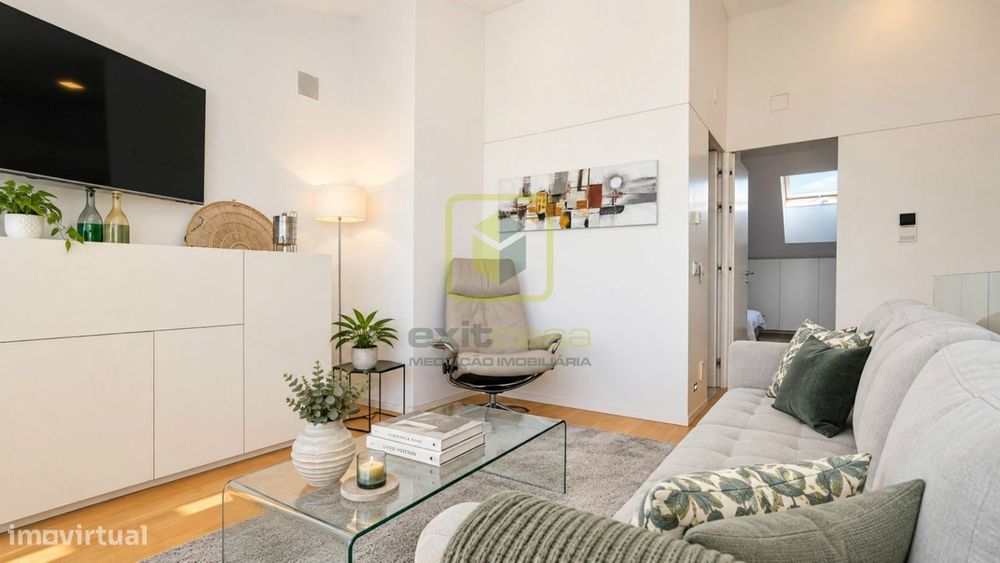Apartamento T3 primeira linha de mar!