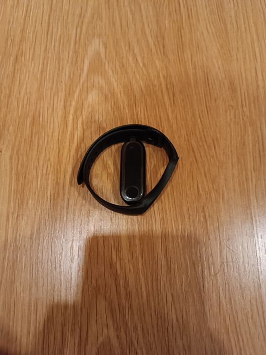 M 7 Band - New in Box64283960411267122