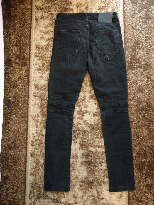 spodnie jeansowe skinny fit z przeszyciami i dziurami Denim&Co