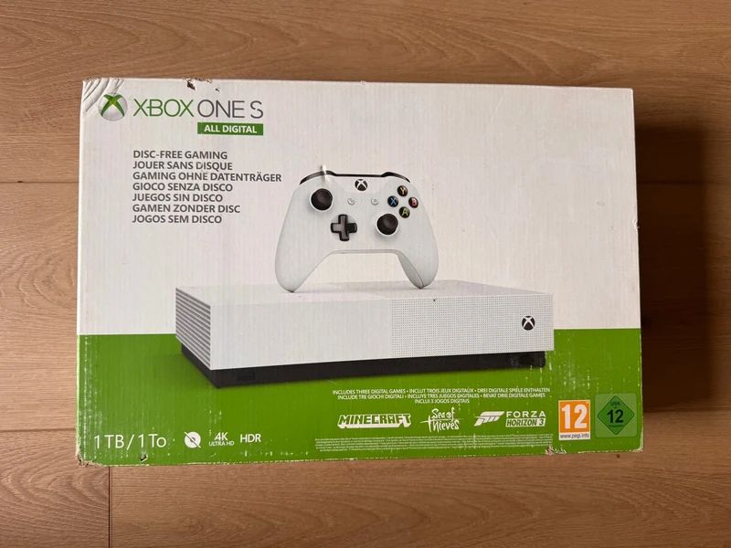 Xbox One S 1TB Branca 2 Comandos Caixa Original e 2 Jogos