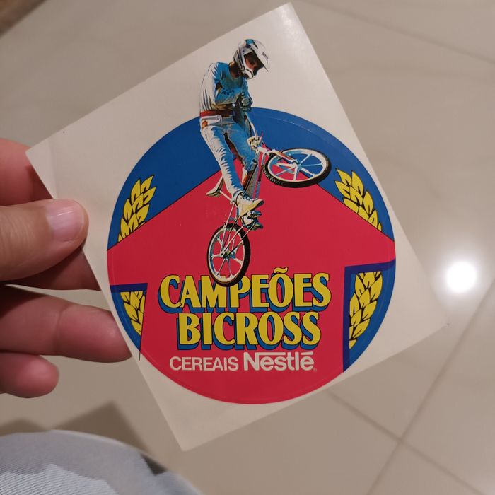 Autocolantes antigos