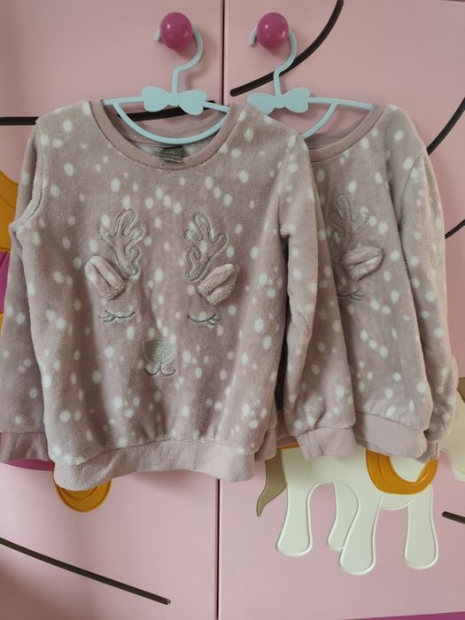 Pidżamy dla bliźniaczek - 2 sztuki 110/116