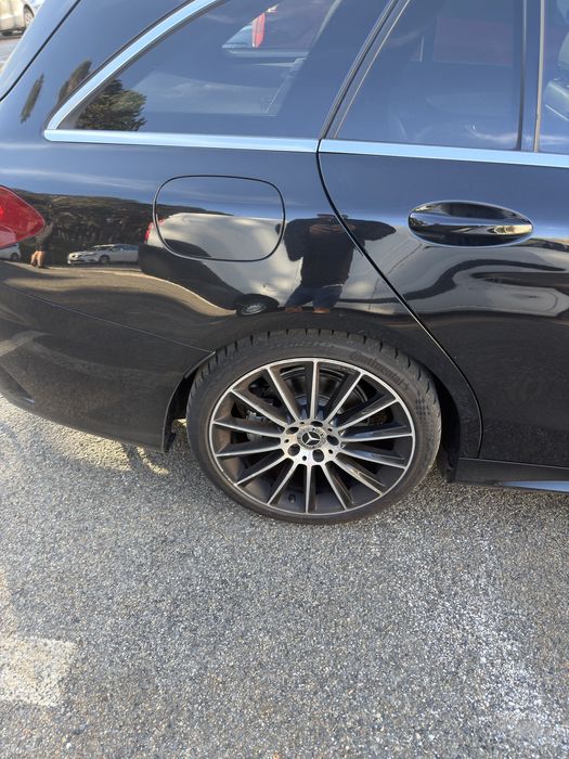 Mercedes-Benz C 220 d Station 9G-TRONIC AMG Line