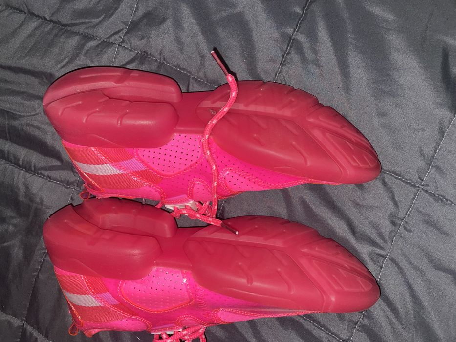 Кросівки жіночі рожеві