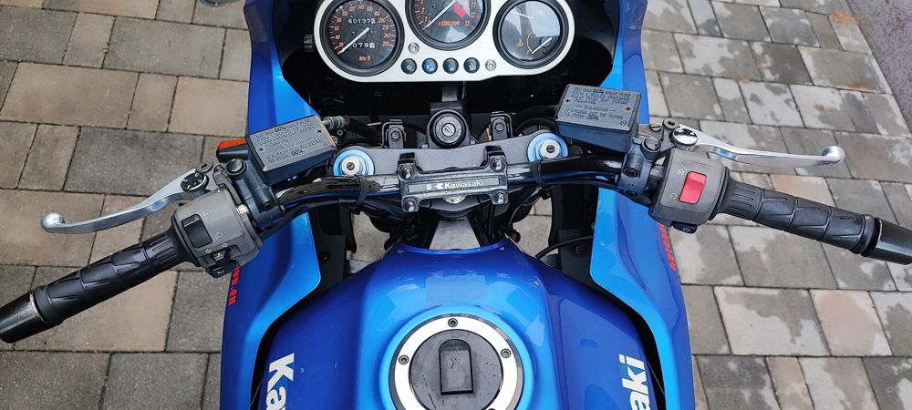 Kawasaki ZRX 1200 S w oryginale z ksiażką serwisowa nie cb1300 gsx1400