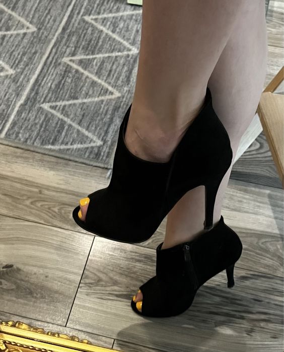 Botki na szpilce Jenny Fairy r.36