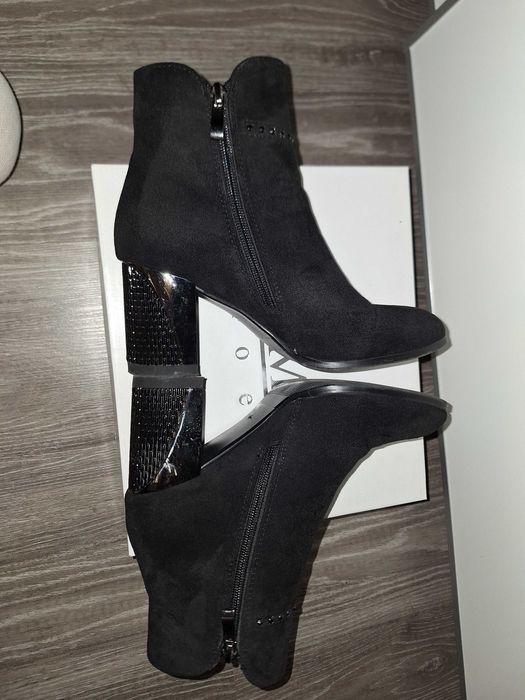 Botki czarne 36 Juma zamsz