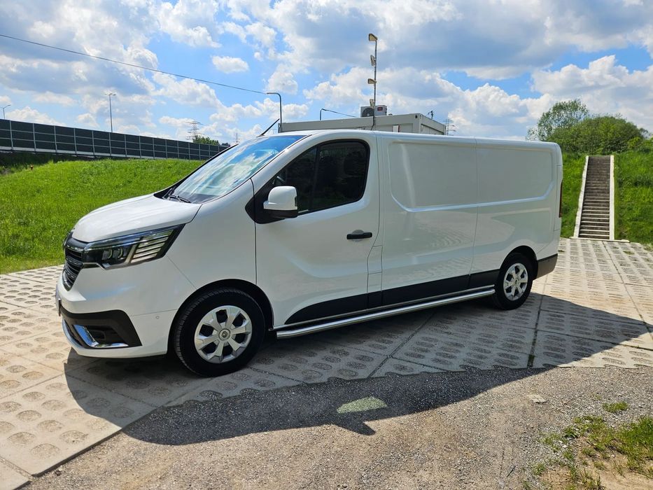 Renault Trafic  Renault trafic 2.0 long stan b.d.b