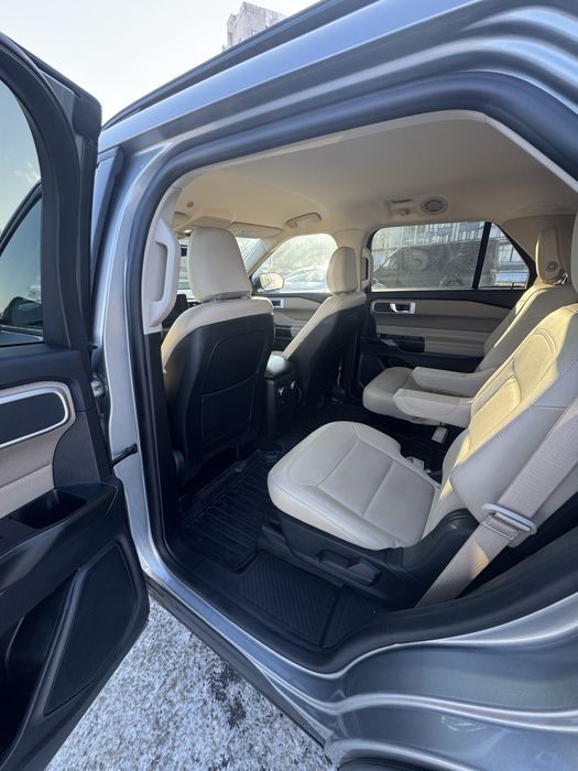 Продам Ford Explorer XLT