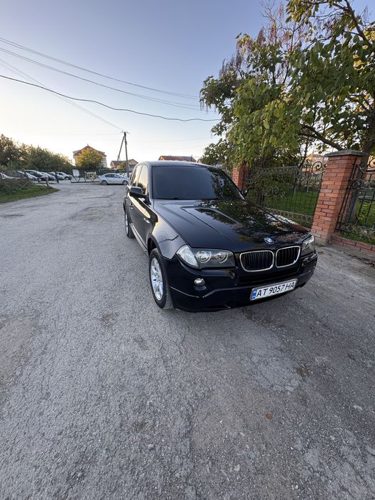 BMW X3 E83     2.0d    Повний привід xDrive