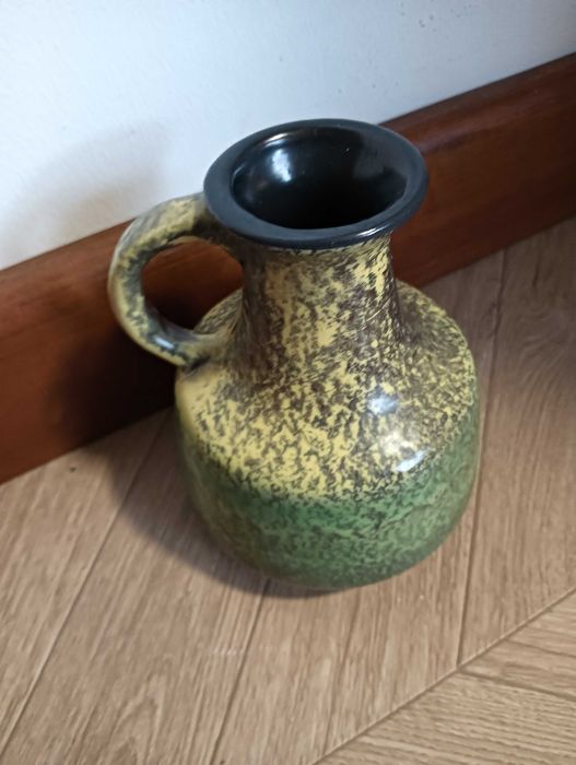 Wazon ceramiczny z uchem zielony Haldensleben