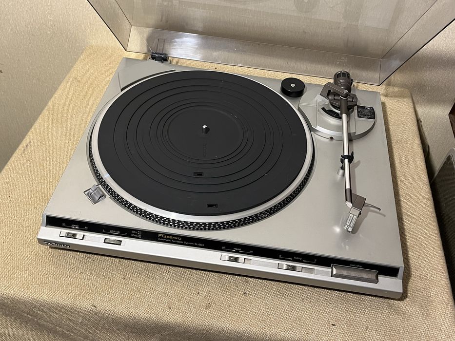 Качественный автоматический HI-FI проигрыватель винила TECHNICS SL-BD3