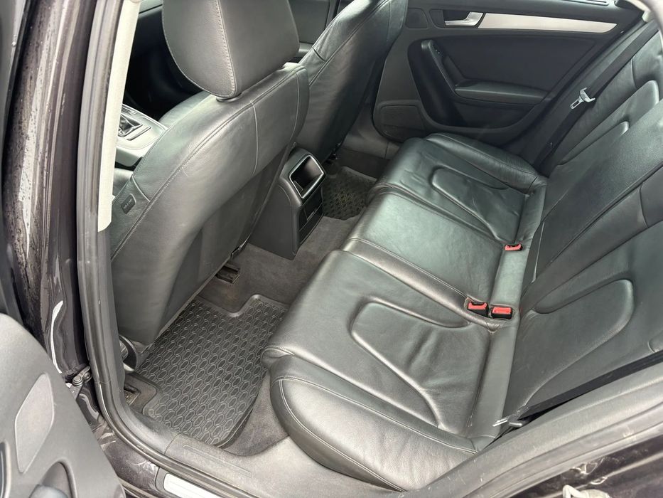 Audi A4 Avant Audi A4B8 2.0TDI