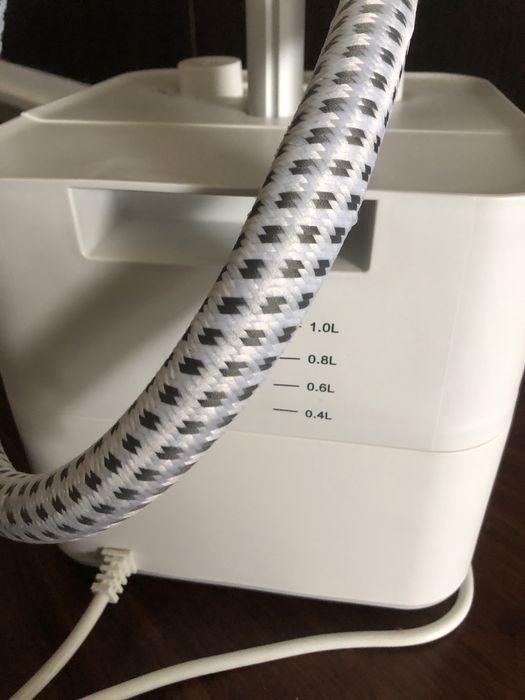 Ferro vertical a vapor da Create