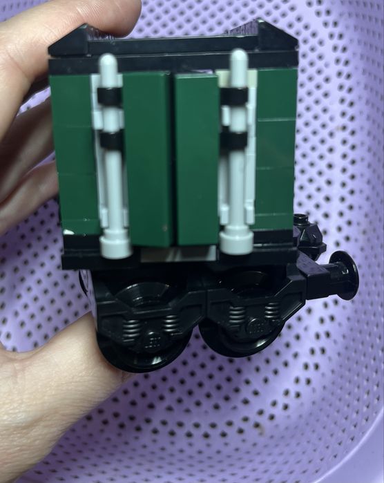 Вагон з набору Emerald Night  10194 LEGO Creator Expert (Trains)