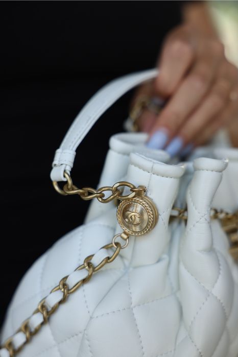 Сумка Chanel Mini Button Bucket Crossbody Bag Milk/Gold