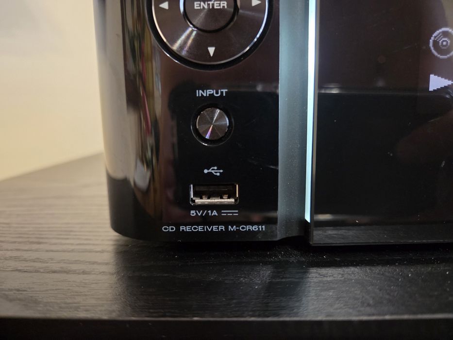 Amplituner Odtwarzacz Stereo Marantz M CR 611