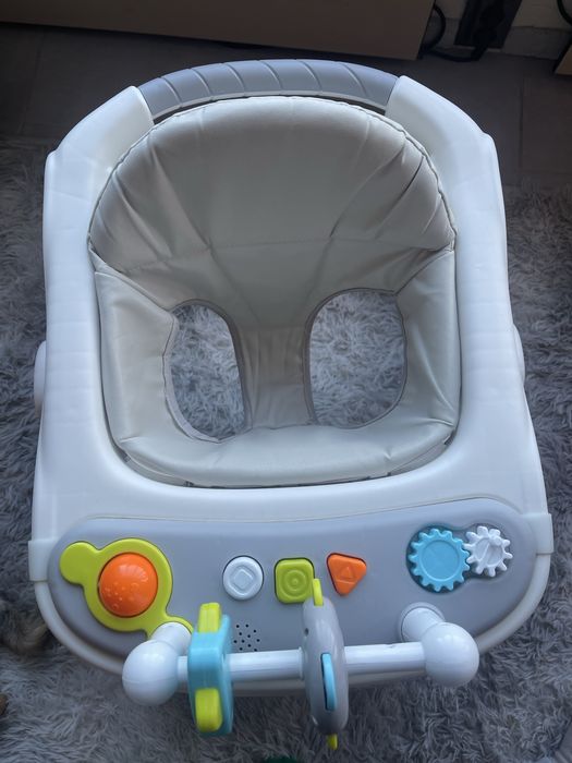 Дитячі ходунки bambi