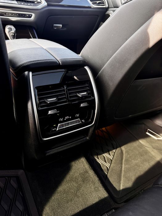 BMW X5 G05  2021