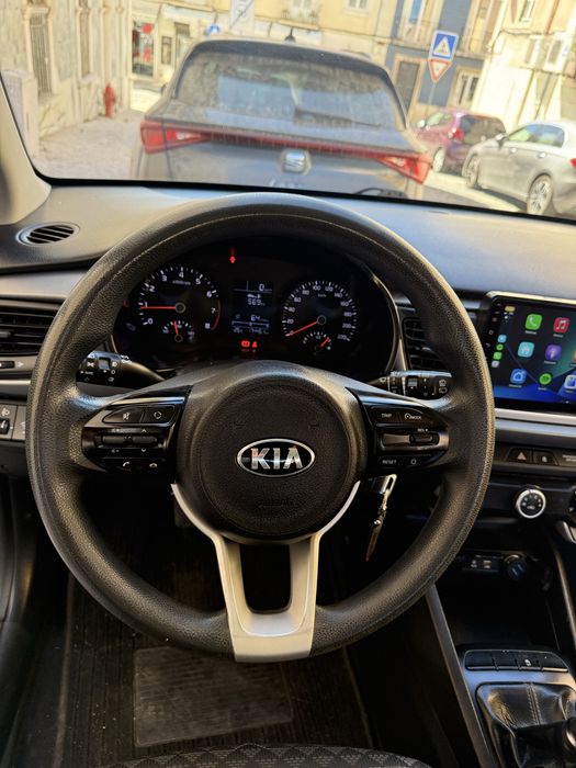 KIA RIO 2017 Azul