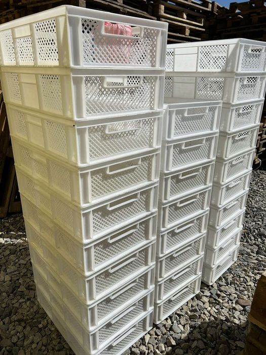 Пластиковий ящик з харчового пластику, цільне дно