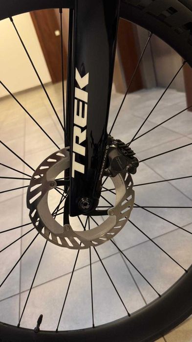 Madone SLR7 GEN6 54, malowanie  Trek Segafredo