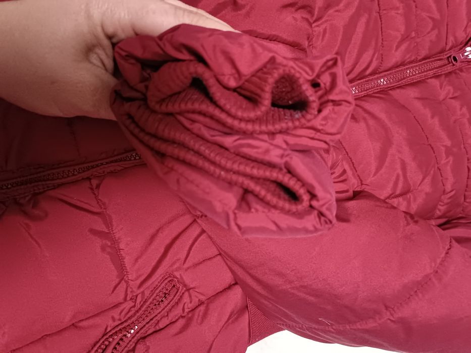 Куртка на дівчинку підлітка