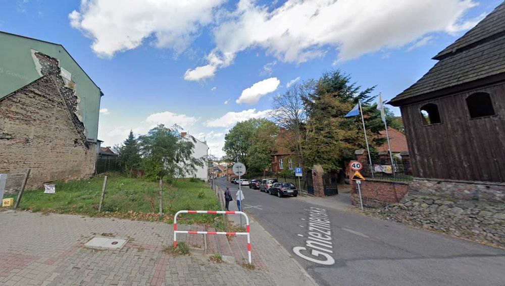 Na sprzedaż działka w centrum Pobiedzisk (rynek) –ul. Gnieźnieńska 1