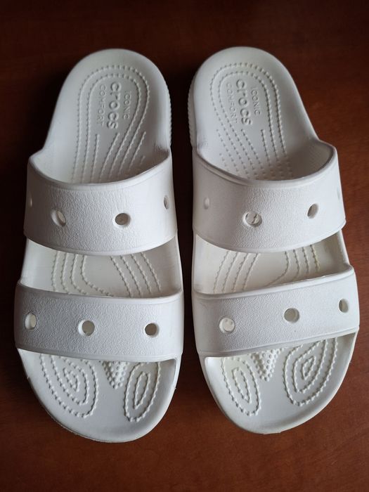 Klapki białe Crocs 41