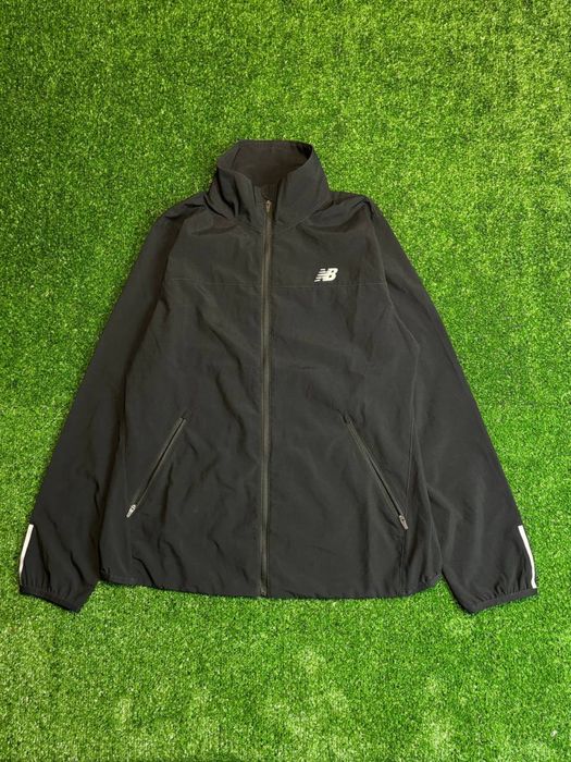 Вітровка New balance