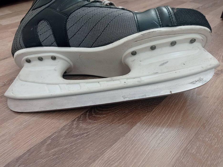 Коньки ZHI QU  / CC INTER FUN. Ковзани.