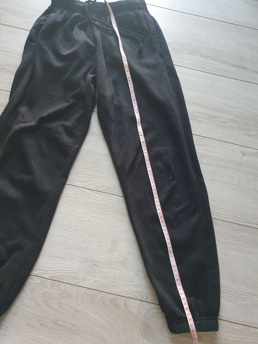 Spodnie dresowe Sinsay XS.