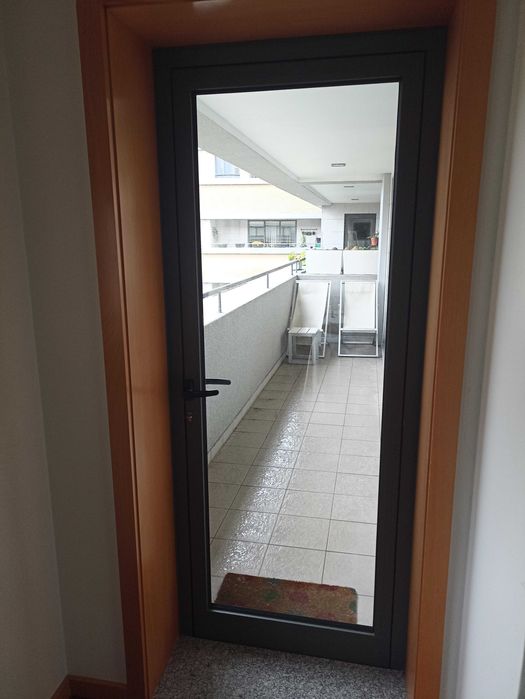 T2 - Rua Amigos do Porto - Monte dos Burgos